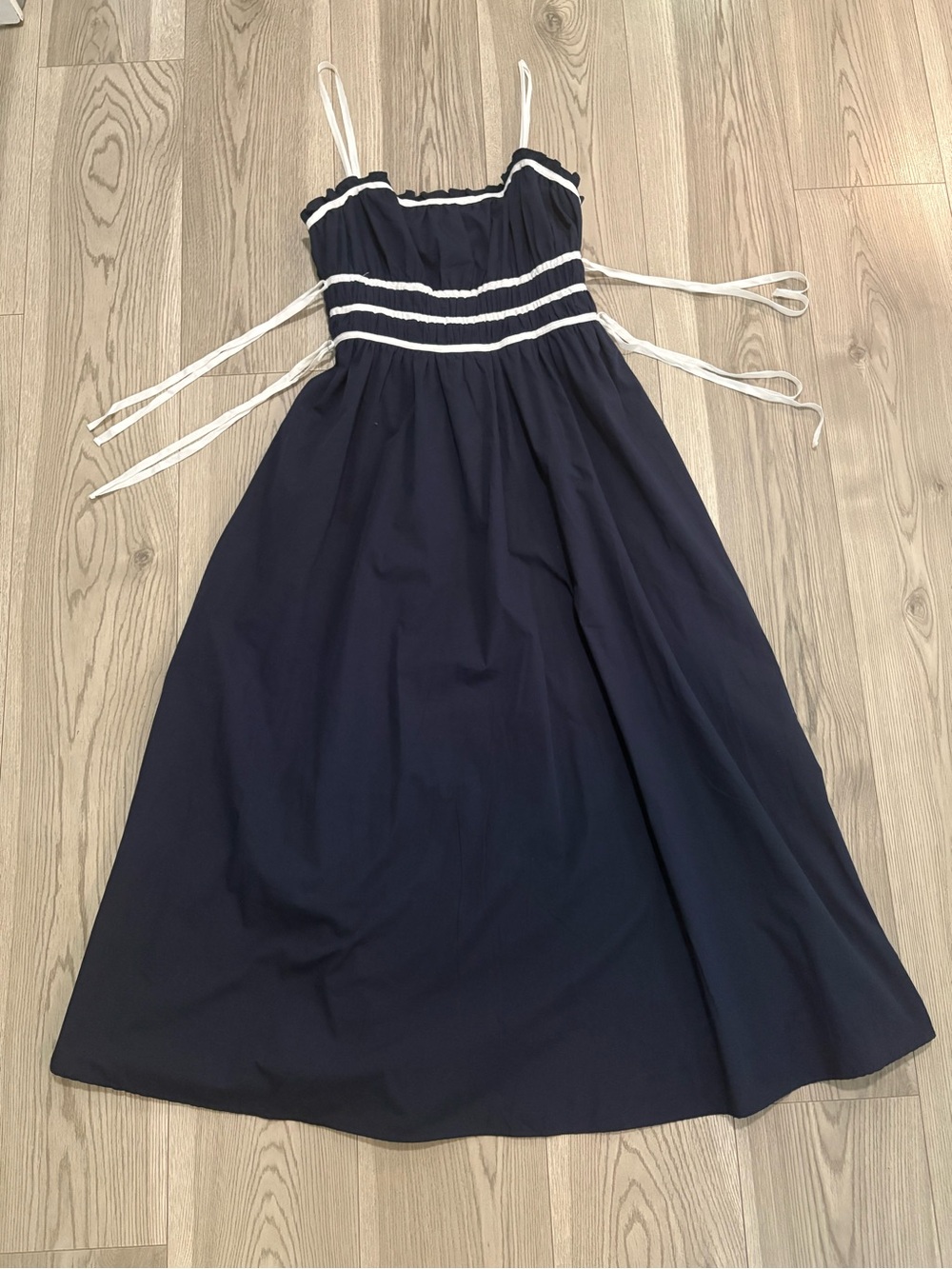 ODA Navy Contrast MIDI Dress Size Small - Picture 2 of 8